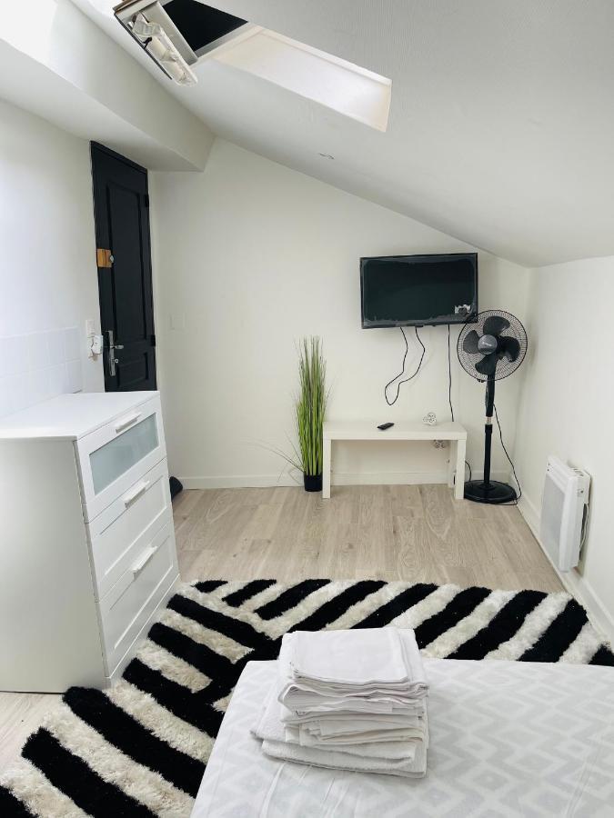 Petit Appartement T2 A 5 Min De La Gare Burdeos Exterior foto
